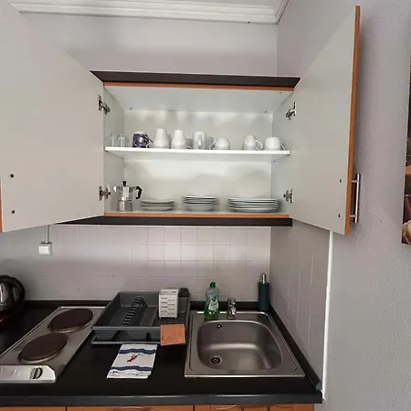 Dombfeny Apartman